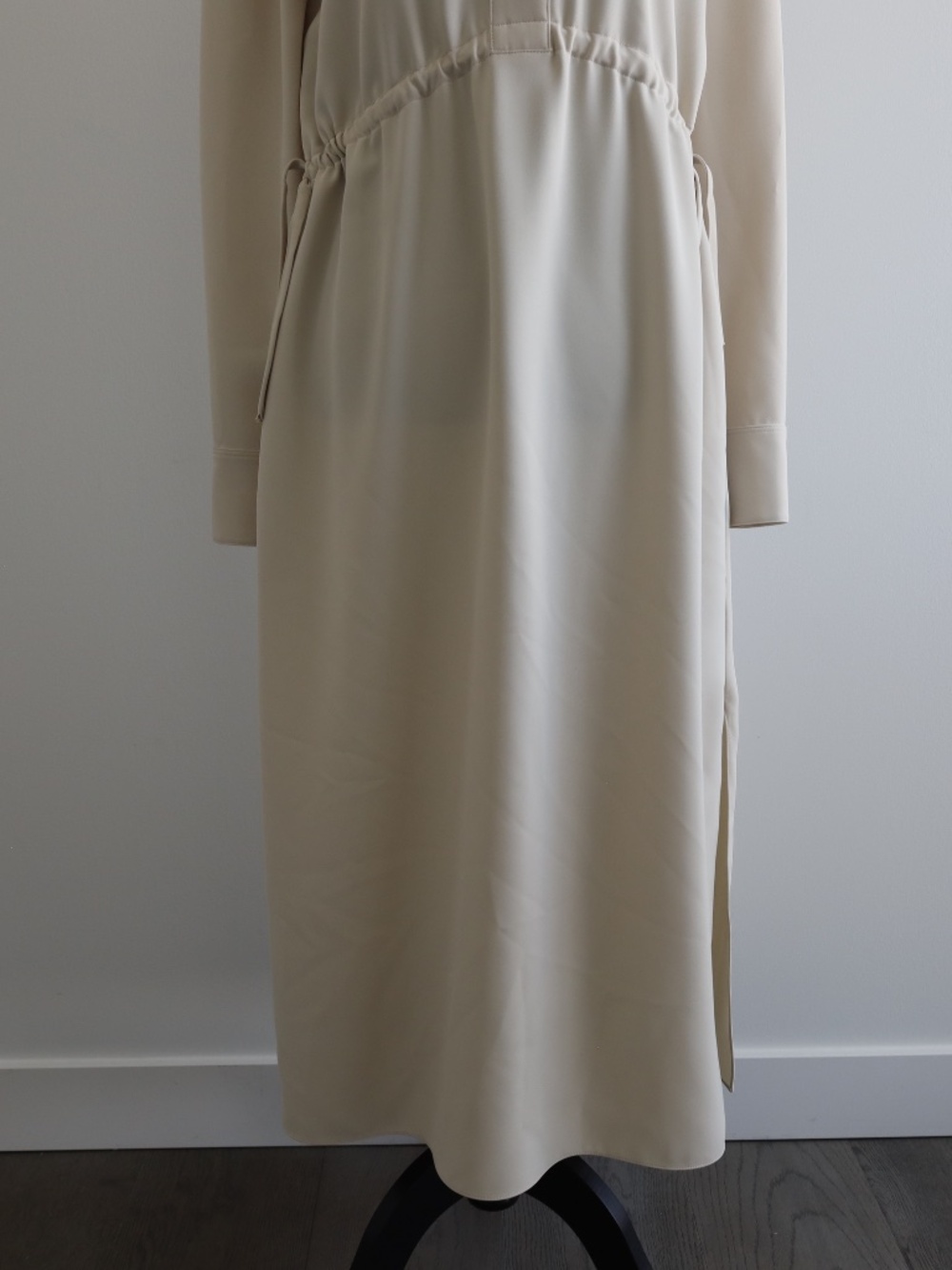 Theory Drawstring Waist Midi Shirt Dress - Picture 4 of 12